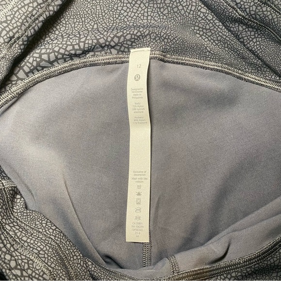 Lululemon Power Thru HR Tight 25” Size 12 - Picture 5 of 8